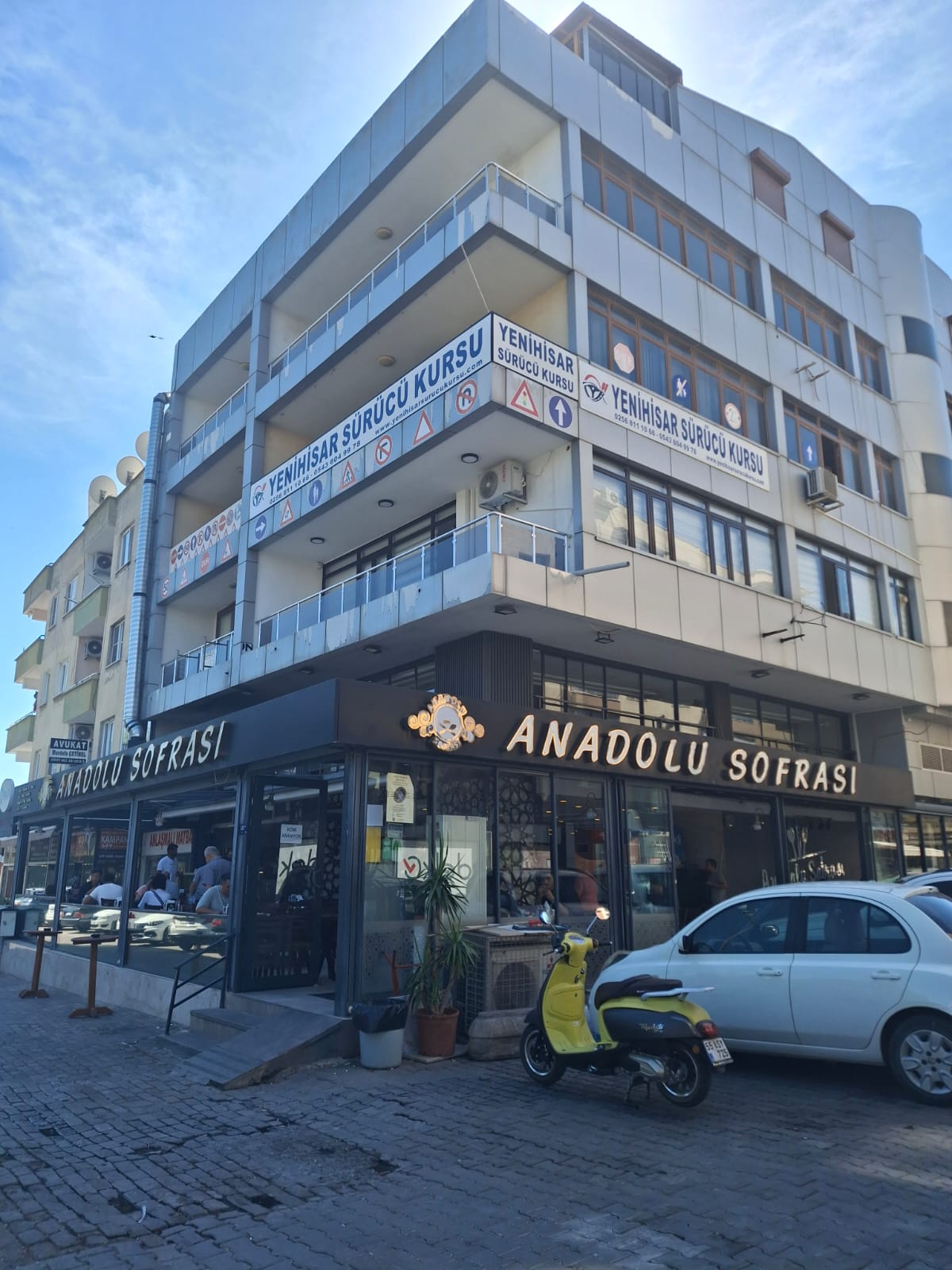 Kurs Binamız